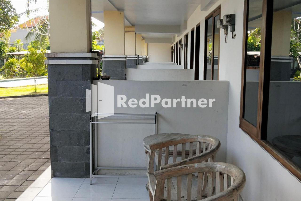 Pondok Sentana Guest House At Jalan Raya Uluwatu Redpartner อูงาซัน ภายนอก รูปภาพ