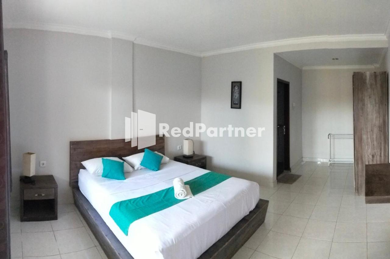 Pondok Sentana Guest House At Jalan Raya Uluwatu Redpartner อูงาซัน ภายนอก รูปภาพ