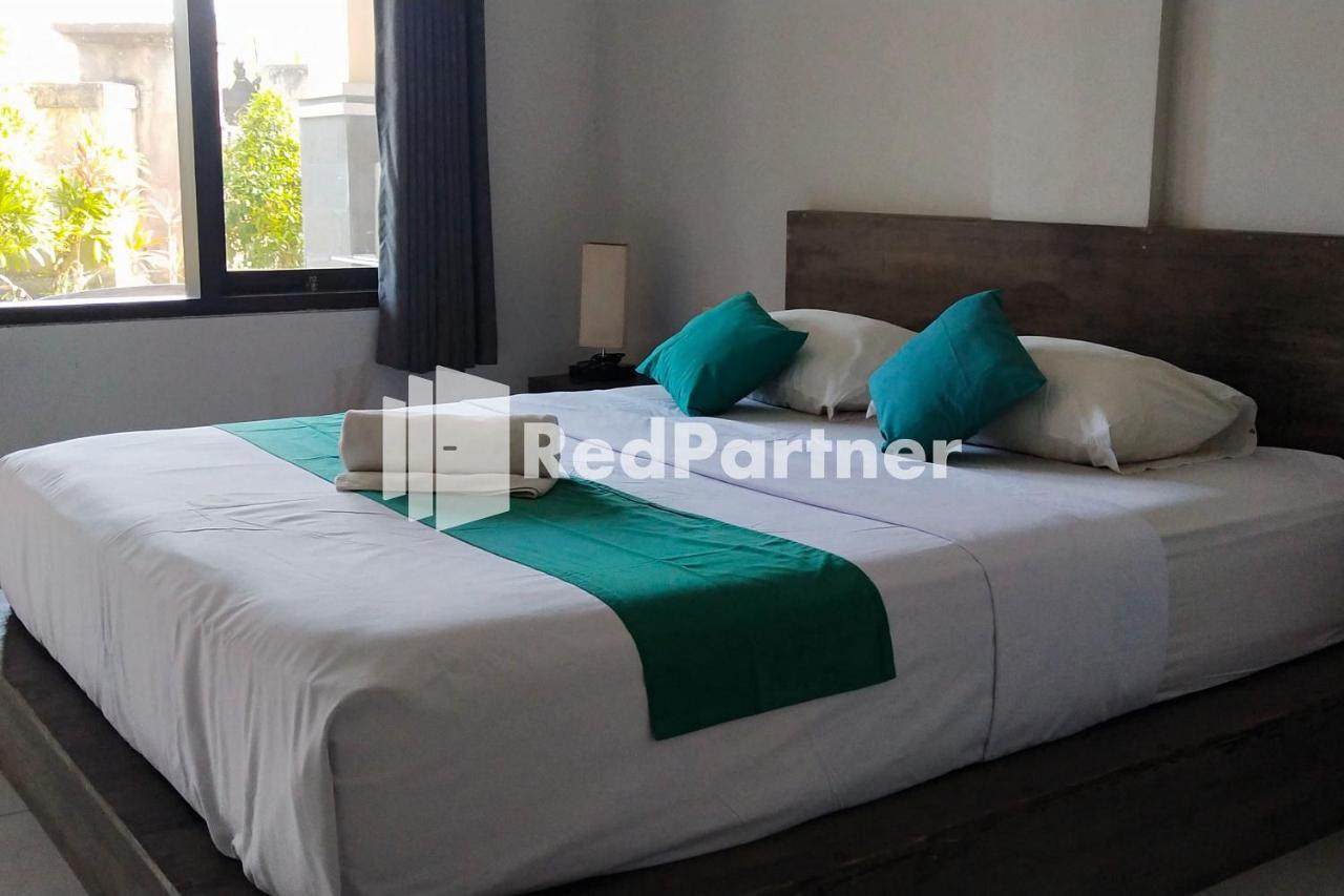 Pondok Sentana Guest House At Jalan Raya Uluwatu Redpartner อูงาซัน ภายนอก รูปภาพ