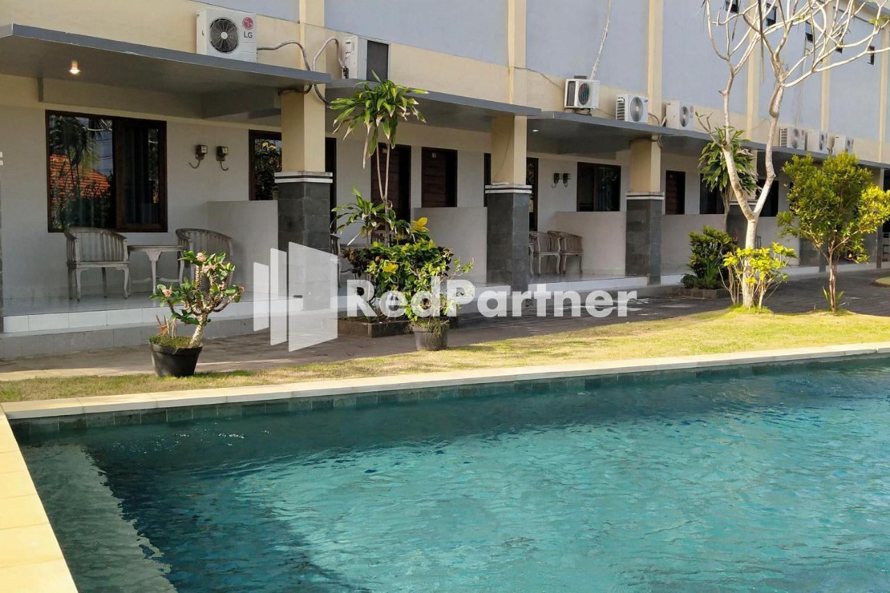 Pondok Sentana Guest House At Jalan Raya Uluwatu Redpartner อูงาซัน ภายนอก รูปภาพ